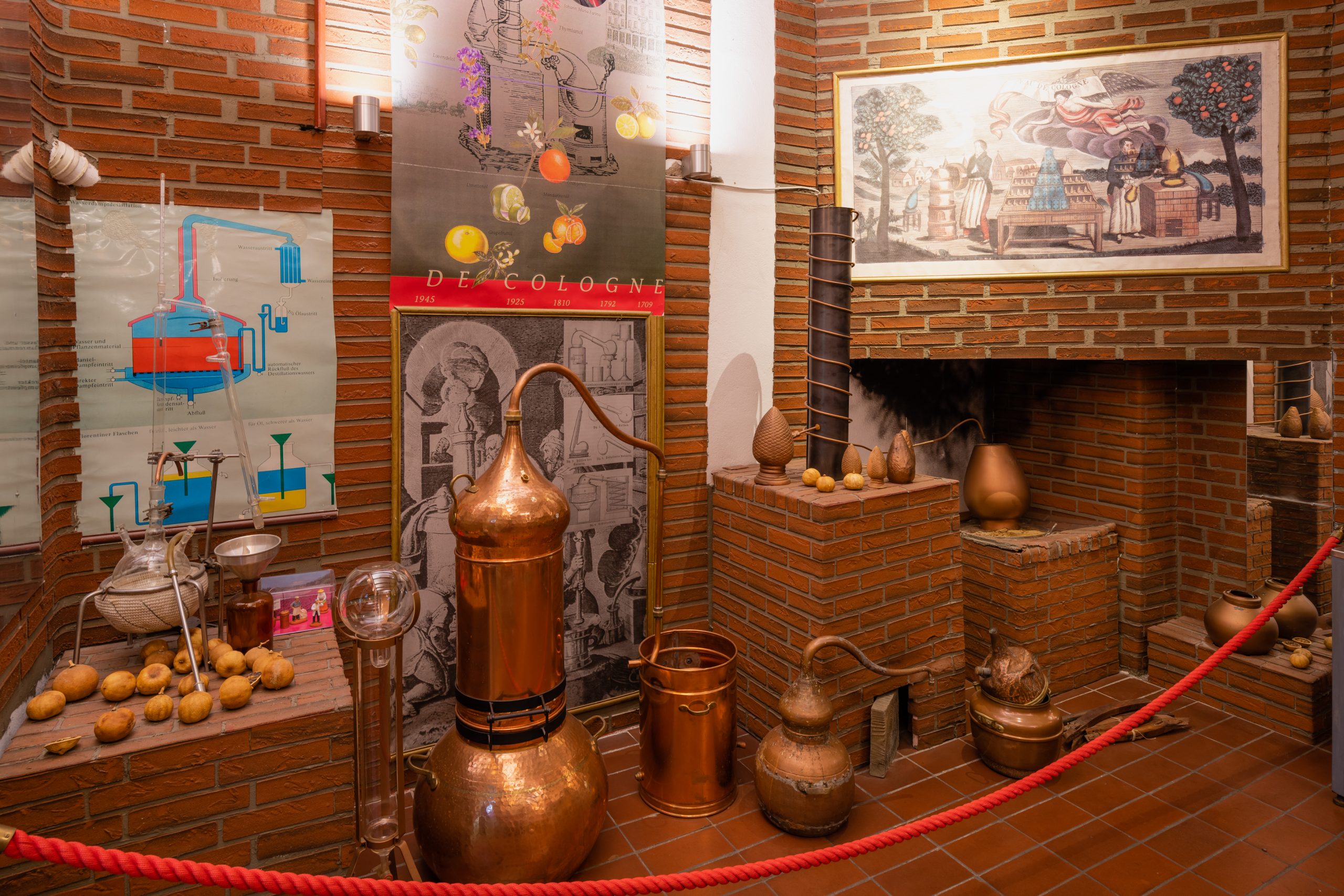Farina Duftmuseum Sept 2022-12